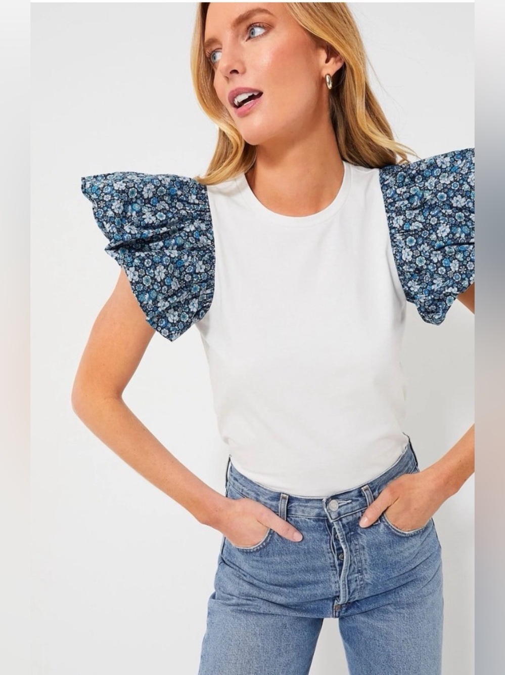 Hyacinth House Shelby Puff Sleeve Tee in Floral Blue & White, Women’s Small